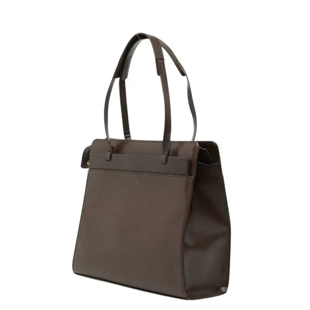 Louis Vuitton duty accessories
